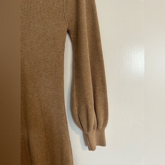 Abercrombie & Fitch dress size Xs - Picture 3 of 4